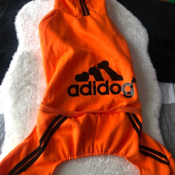 Adidog clothes for dog - Picture 3 of 5